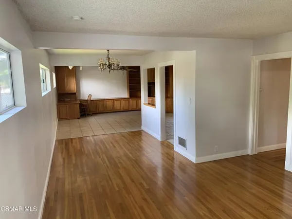 $3,800 | 7431 Cozycroft Avenue, Winnetka, CA 91306