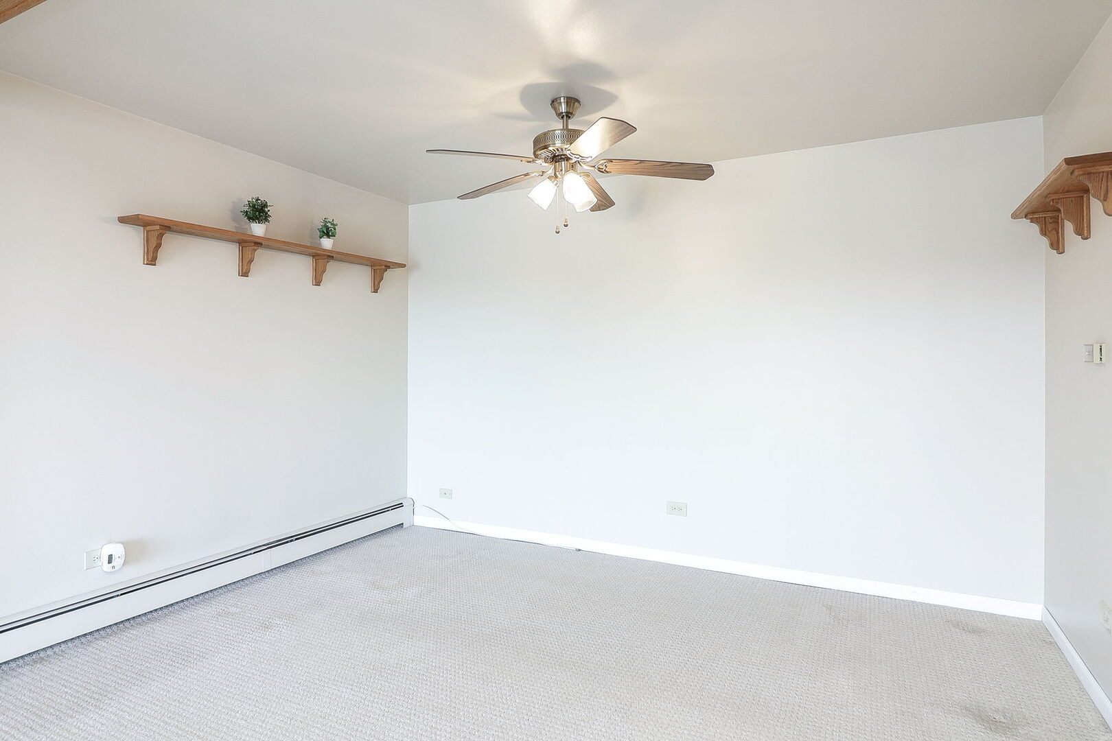 1301 South Finley Road, Unit 404 Lombard, IL 60148 - Photo 6 of 16 Gallery Image 6