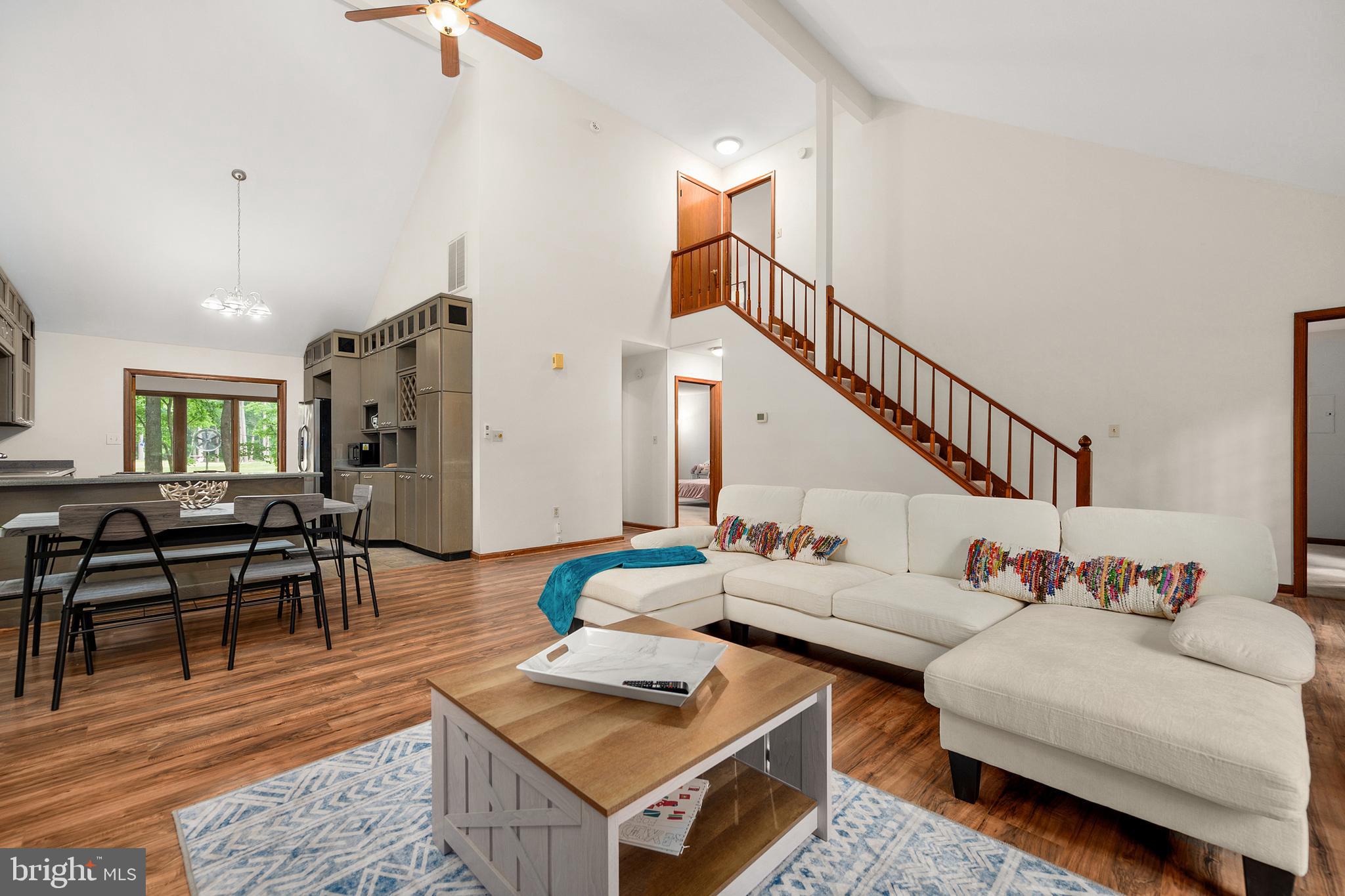 9 Drawbridge Road Berlin, MD 21811 - Photo 26 of 60 Living Area