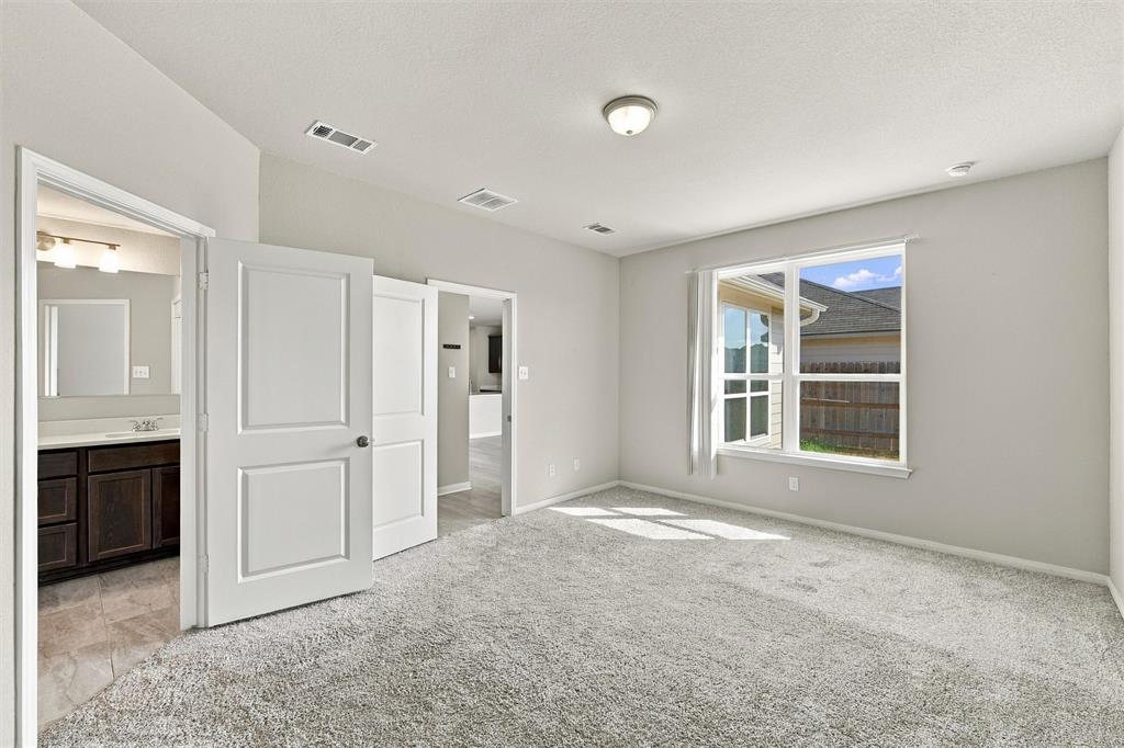 4033 Centerfire Road Waco, TX 76705 - Photo 12 of 23 Gallery Image 12