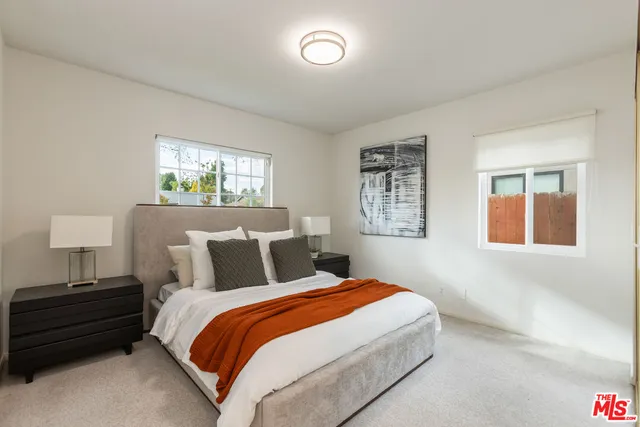 $2,100,000 | 5044 Varna Avenue, Sherman Oaks, CA 91423