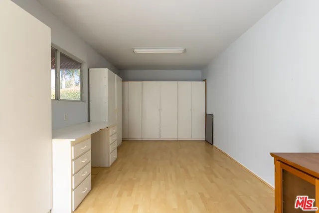 $2,100,000 | 5044 Varna Avenue, Sherman Oaks, CA 91423