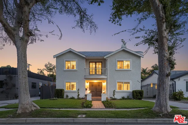 $2,100,000 | 5044 Varna Avenue, Sherman Oaks, CA 91423