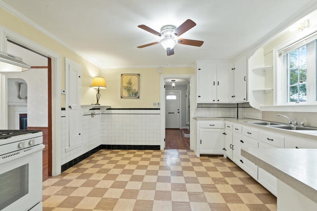 3 Crane Road Milton, MA 02186 - Photo 25 of 42 Gallery Image 25