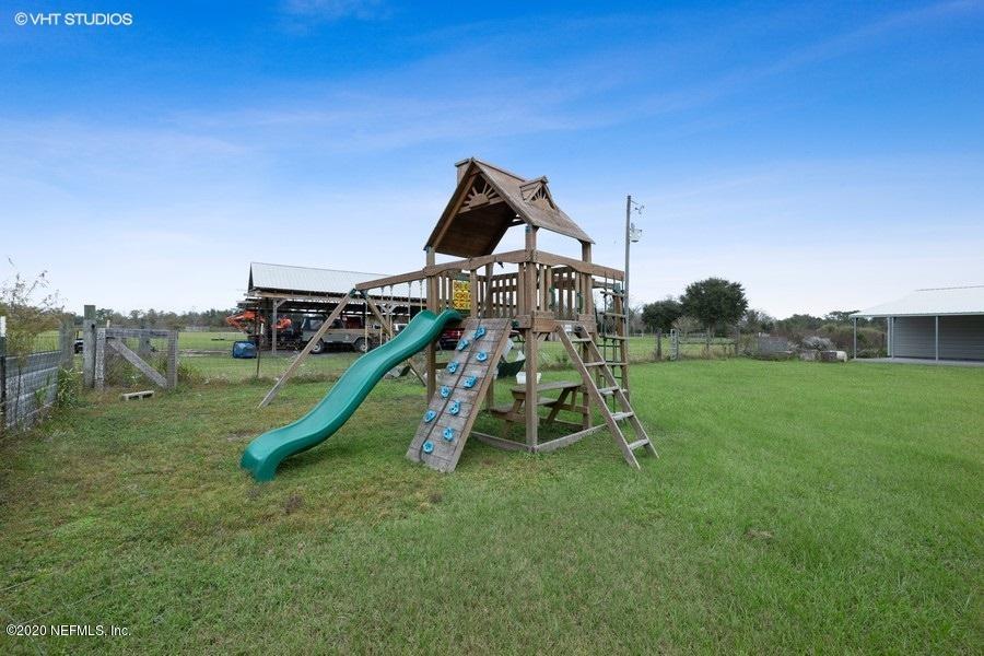 11101 Aaron Fish Road Glen St. Mary, FL 32040 - Photo 23 of 44 a view of a park with slide