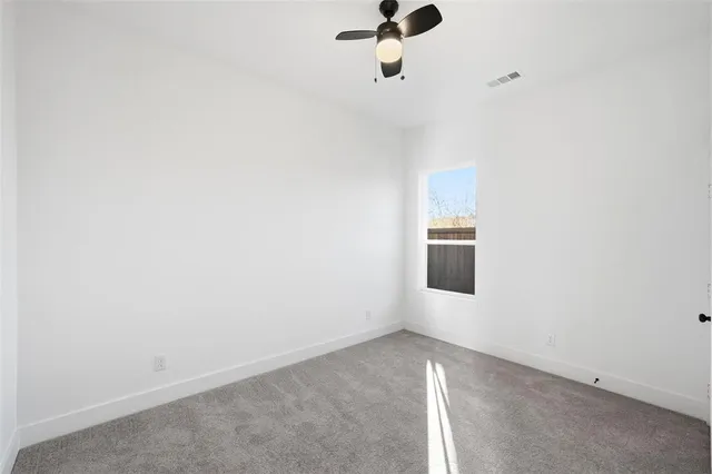 $2,000 | 104 Francis Street, Hillsboro, TX 76645