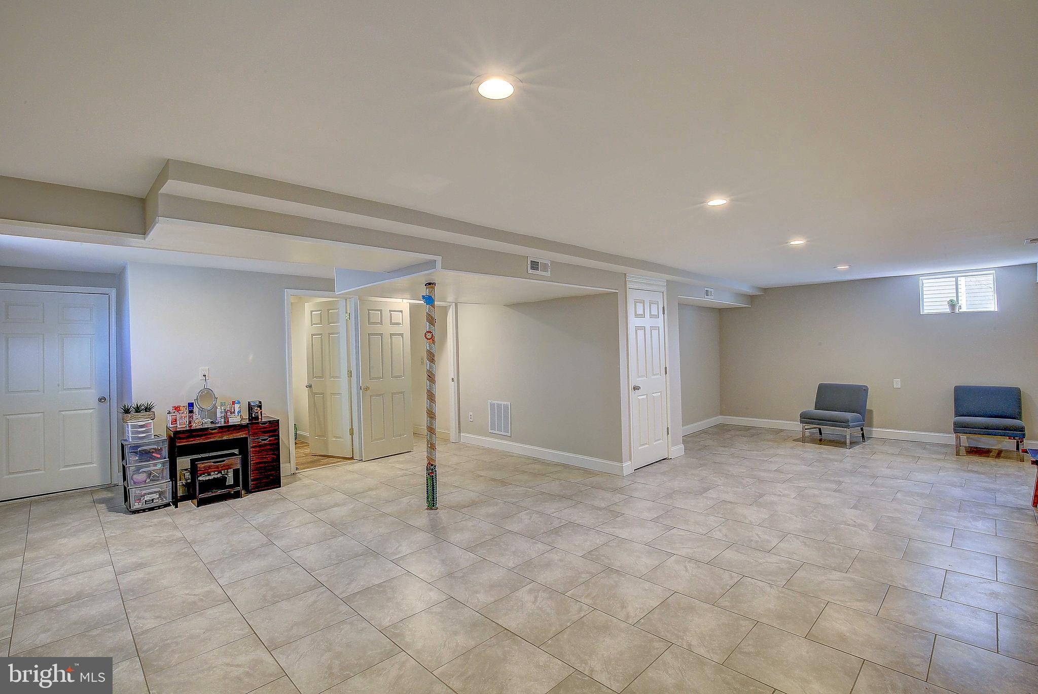 4210 Spring Avenue Baltimore, MD 21227 - Photo 36 of 42 Gallery Image 36