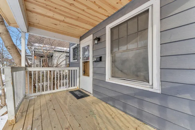 $135,000 | 945 Villa Street, Racine, WI 53403