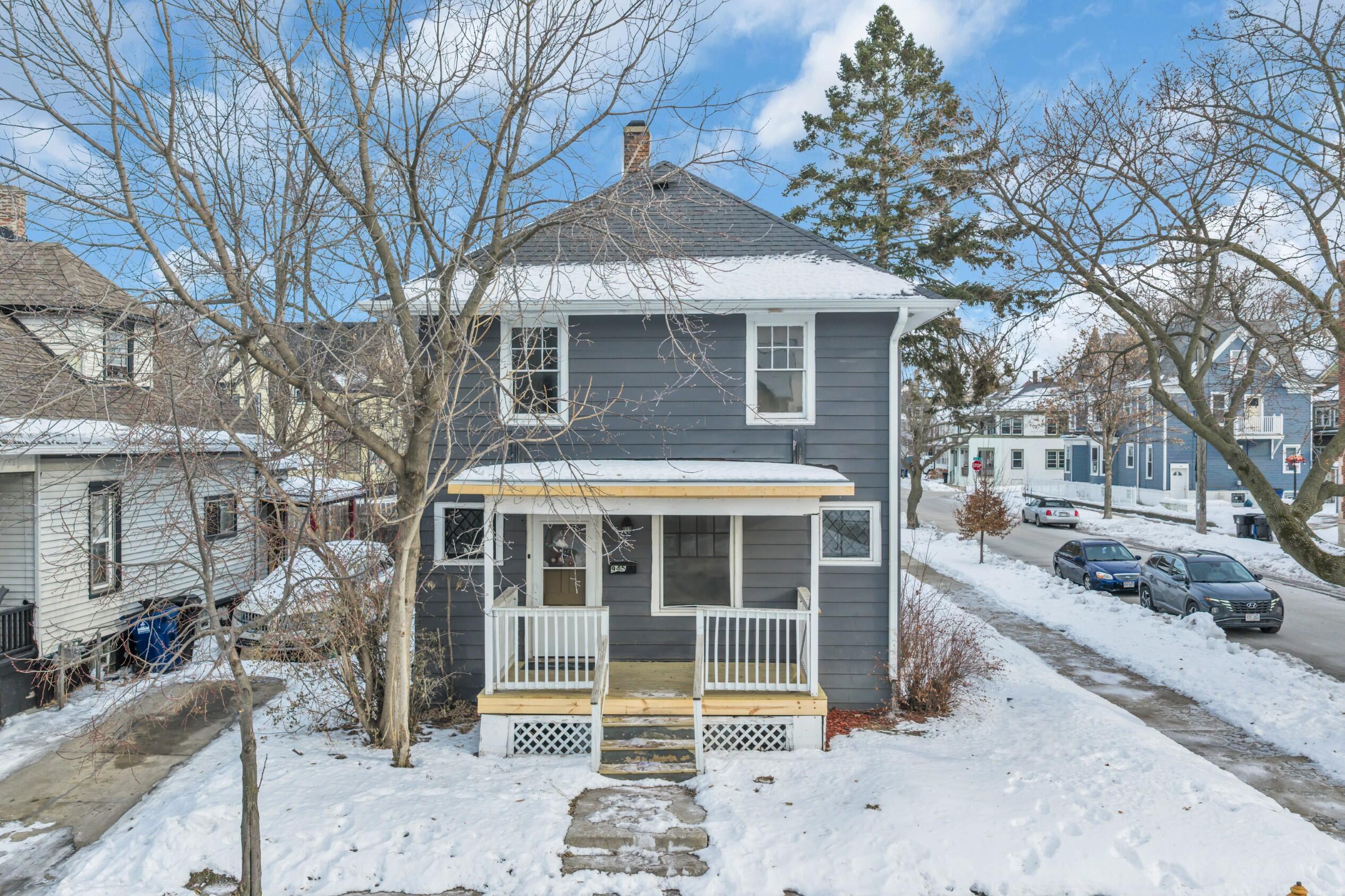 945 Villa Street Racine, WI 53403 - Photo 15 of 50 Photo (2)