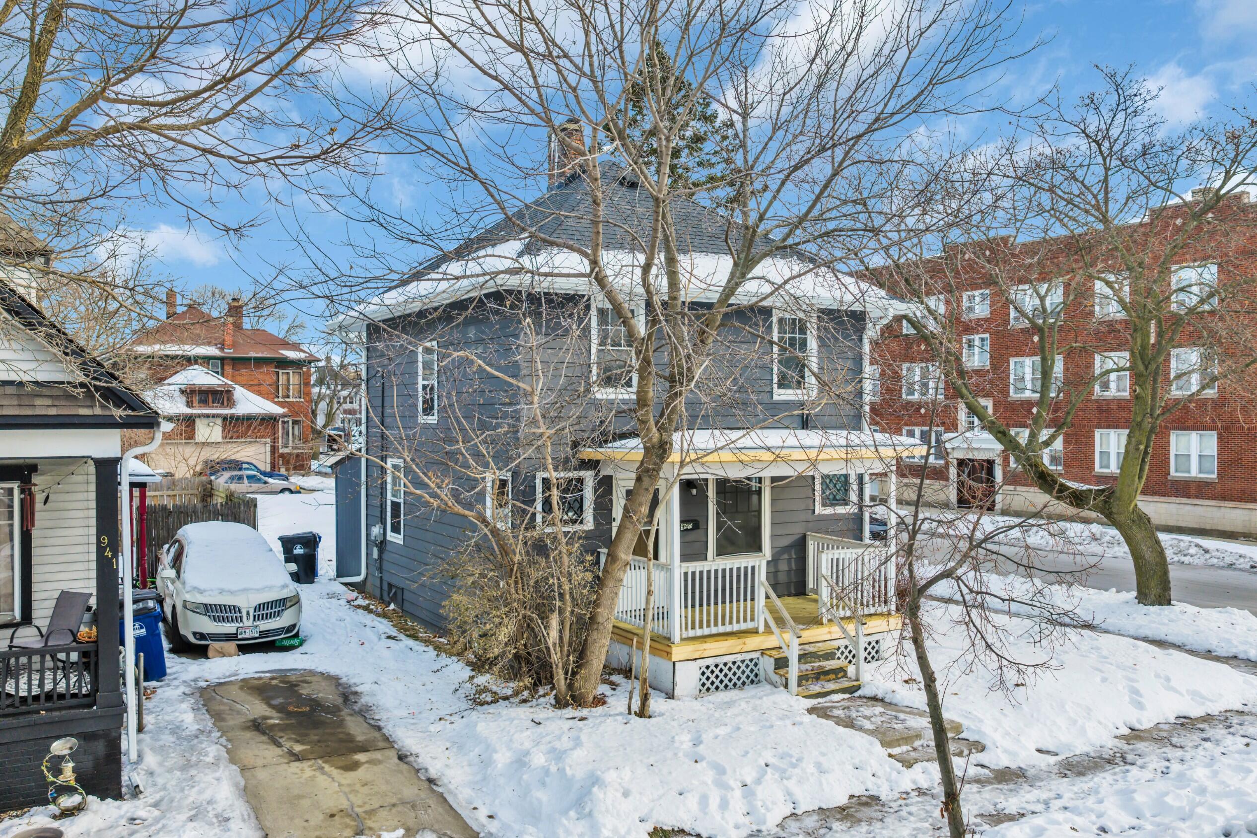 945 Villa Street Racine, WI 53403 - Photo 16 of 50 Photo (3)