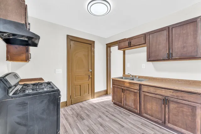 $135,000 | 945 Villa Street, Racine, WI 53403