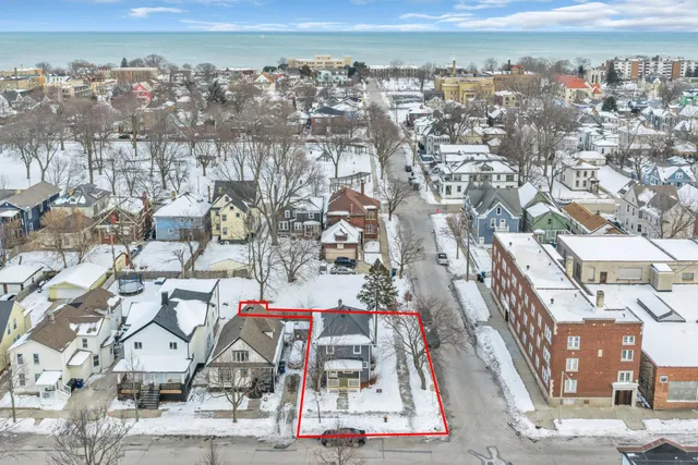 $135,000 | 945 Villa Street, Racine, WI 53403