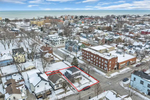 $135,000 | 945 Villa Street, Racine, WI 53403