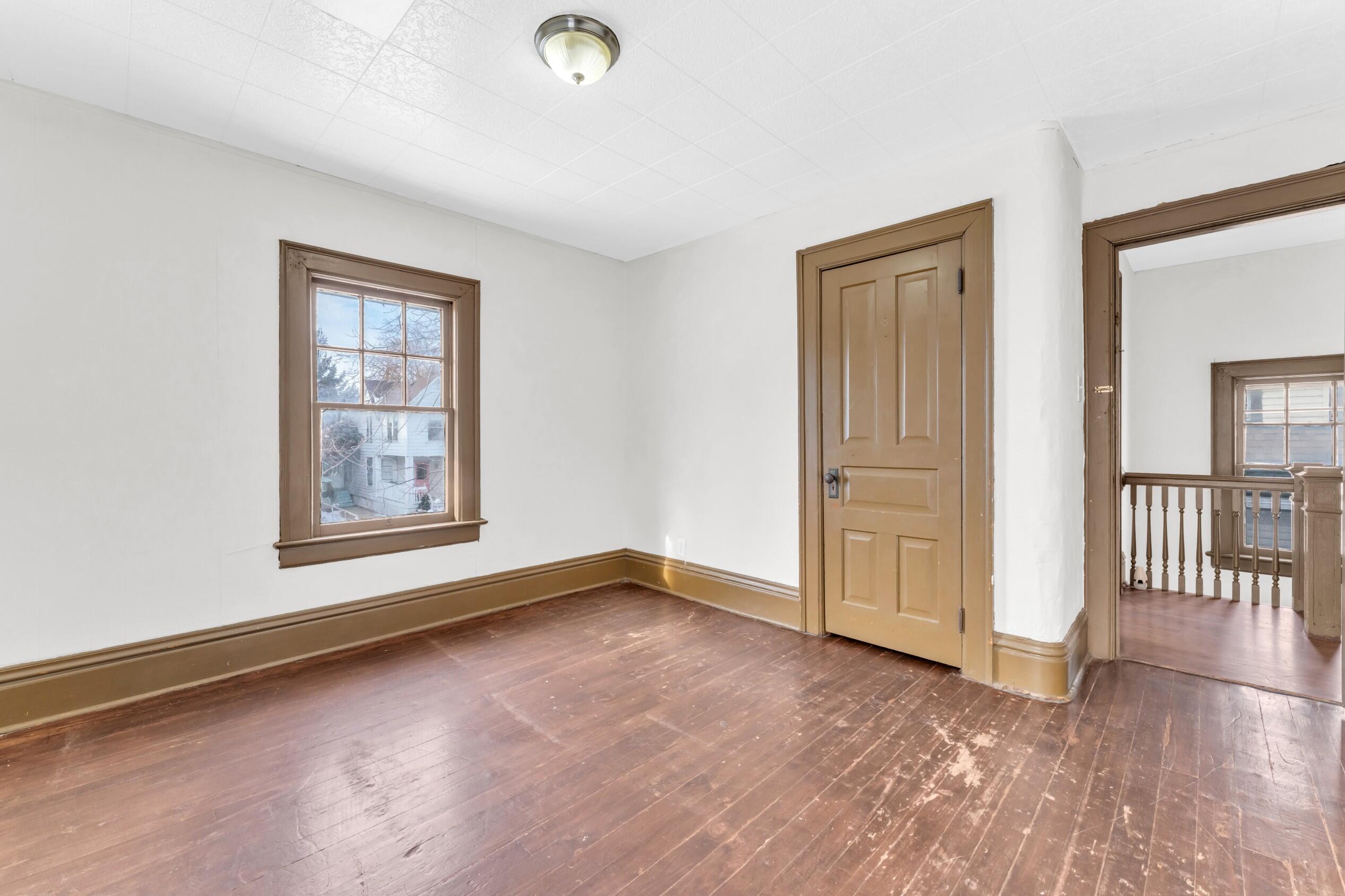 945 Villa Street Racine, WI 53403 - Photo 7 of 50 Bedroom 1