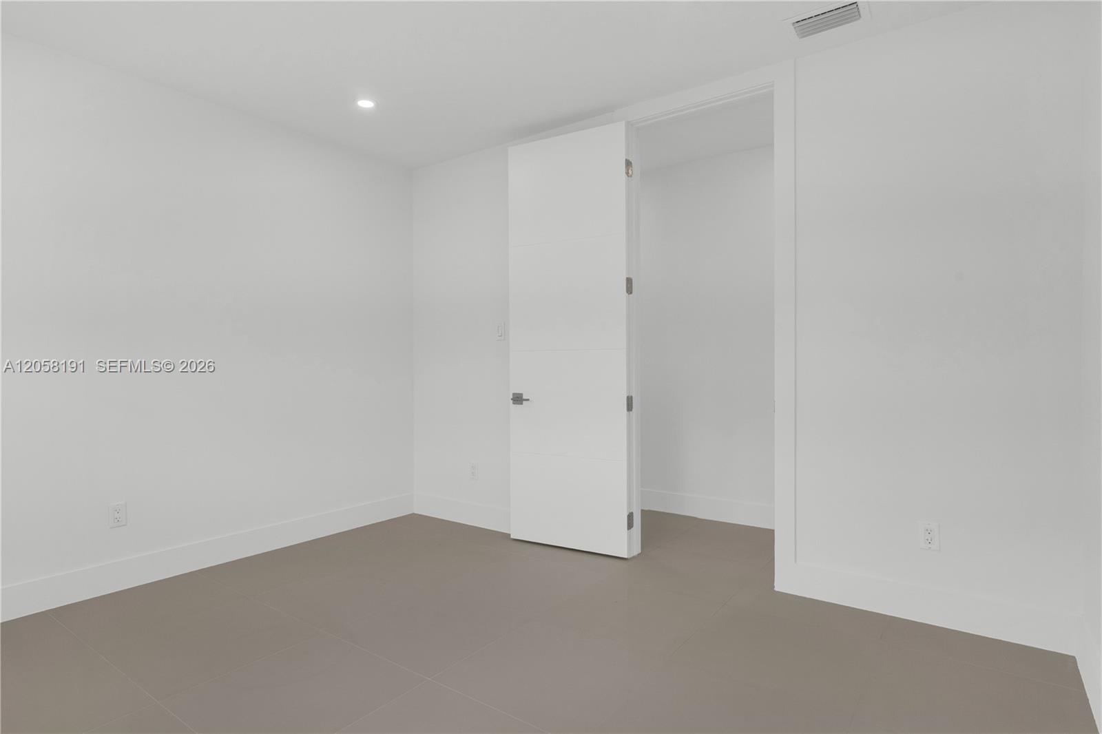9520 Lisa Road Cutler Bay, FL 33157 - Photo 15 of 37 Gallery Image 15