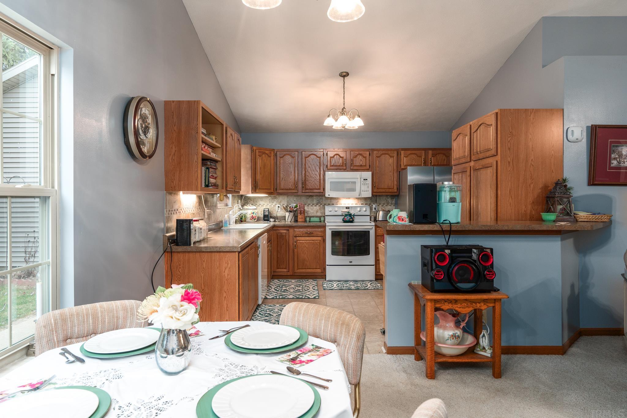 1370 North Deer Meadows Road Delphi, IN 46923 - Photo 10 of 30 Gallery Image 10