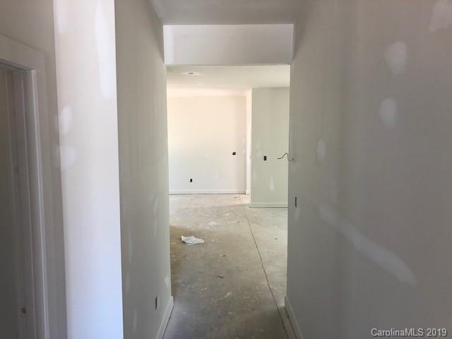 13226 Caite Ridge Road, Unit 191 Davidson, NC 28036 - Photo 3 of 17 Gallery Image 3