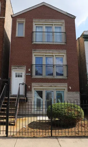 $475,000 | 3629 West Lexington Street, Chicago, IL 60624