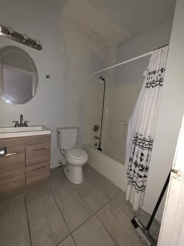 $475,000 | 3629 West Lexington Street, Chicago, IL 60624