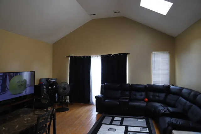 $475,000 | 3629 West Lexington Street, Chicago, IL 60624