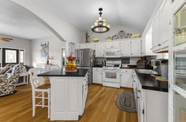 $449,000 | 202 Allendale Boulevard, McMinnville, TN 37110