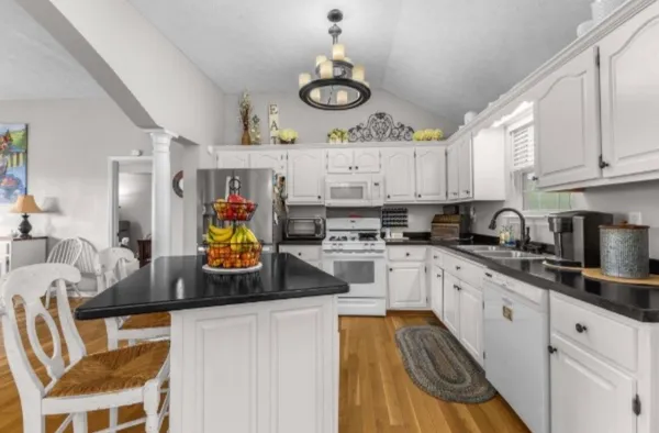 $449,000 | 202 Allendale Boulevard, McMinnville, TN 37110