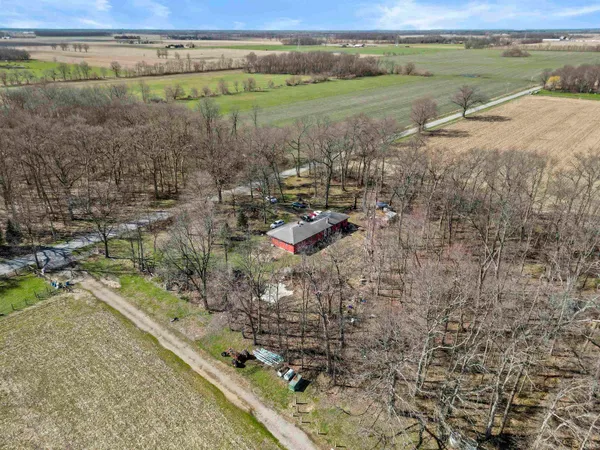 $200,000 | 10501 South 875 East, Walkerton, IN 46574