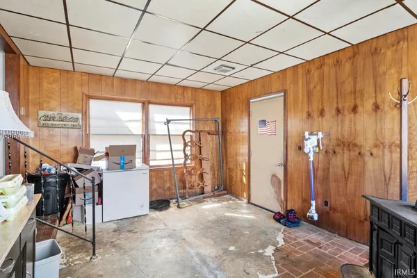 $200,000 | 10501 South 875 East, Walkerton, IN 46574