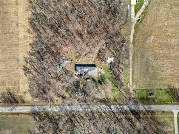 $200,000 | 10501 South 875 East, Walkerton, IN 46574