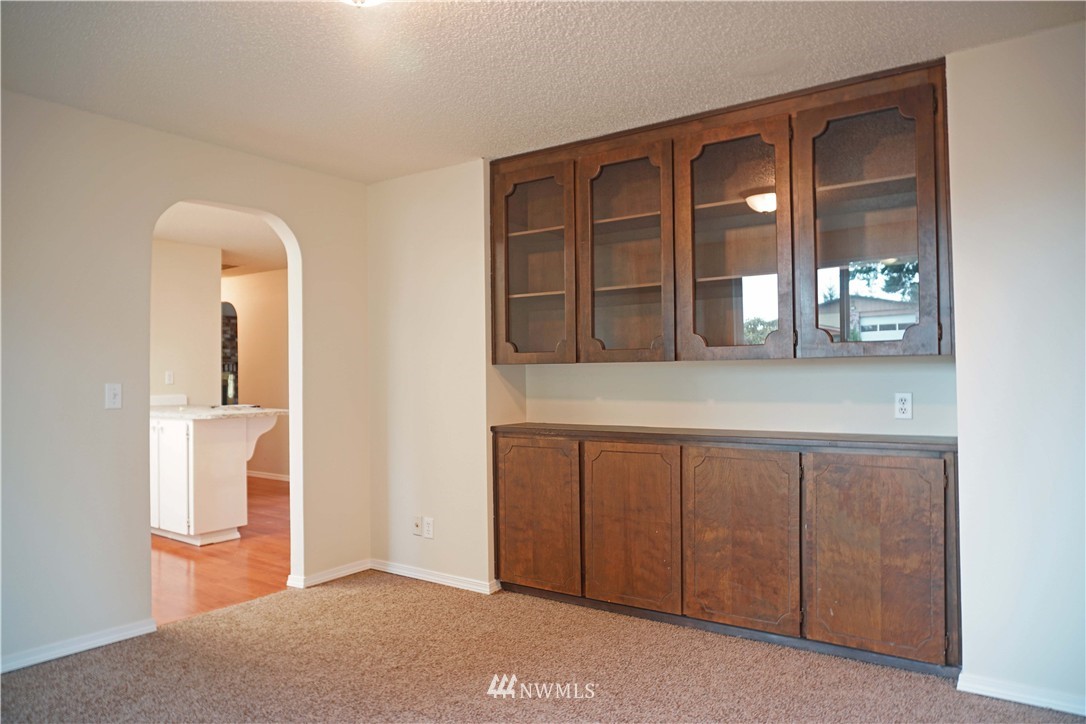 6209 Ruddell Road Southeast Lacey, WA 98513 - Photo 4 of 14 Gallery Image 4