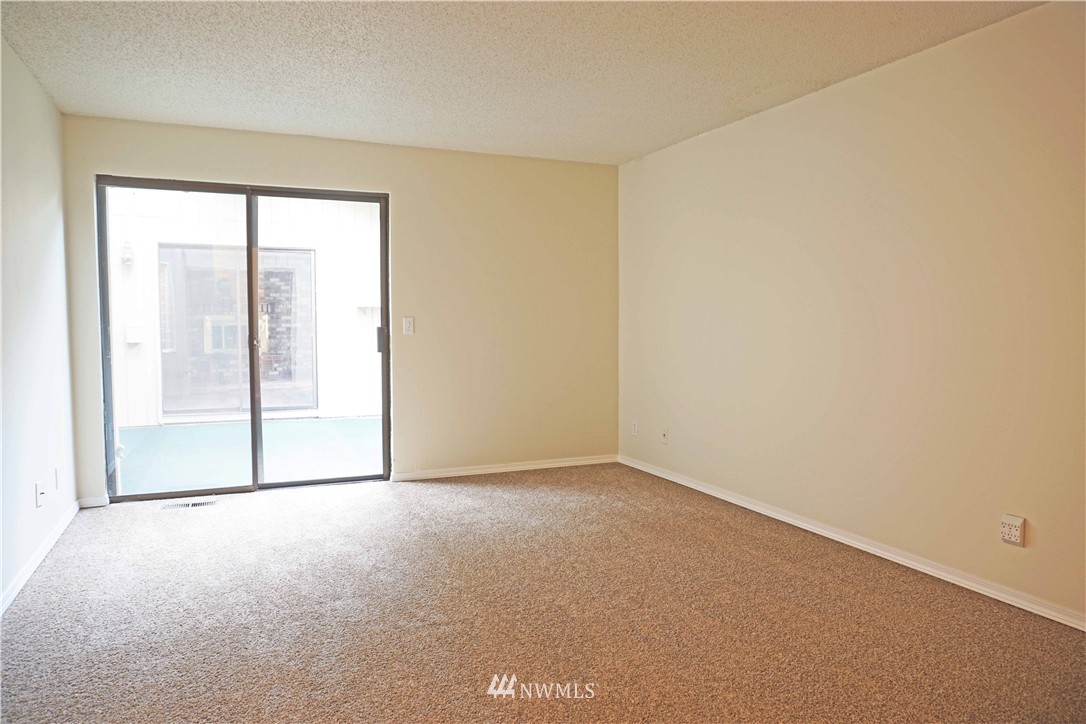 6209 Ruddell Road Southeast Lacey, WA 98513 - Photo 10 of 14 Gallery Image 10