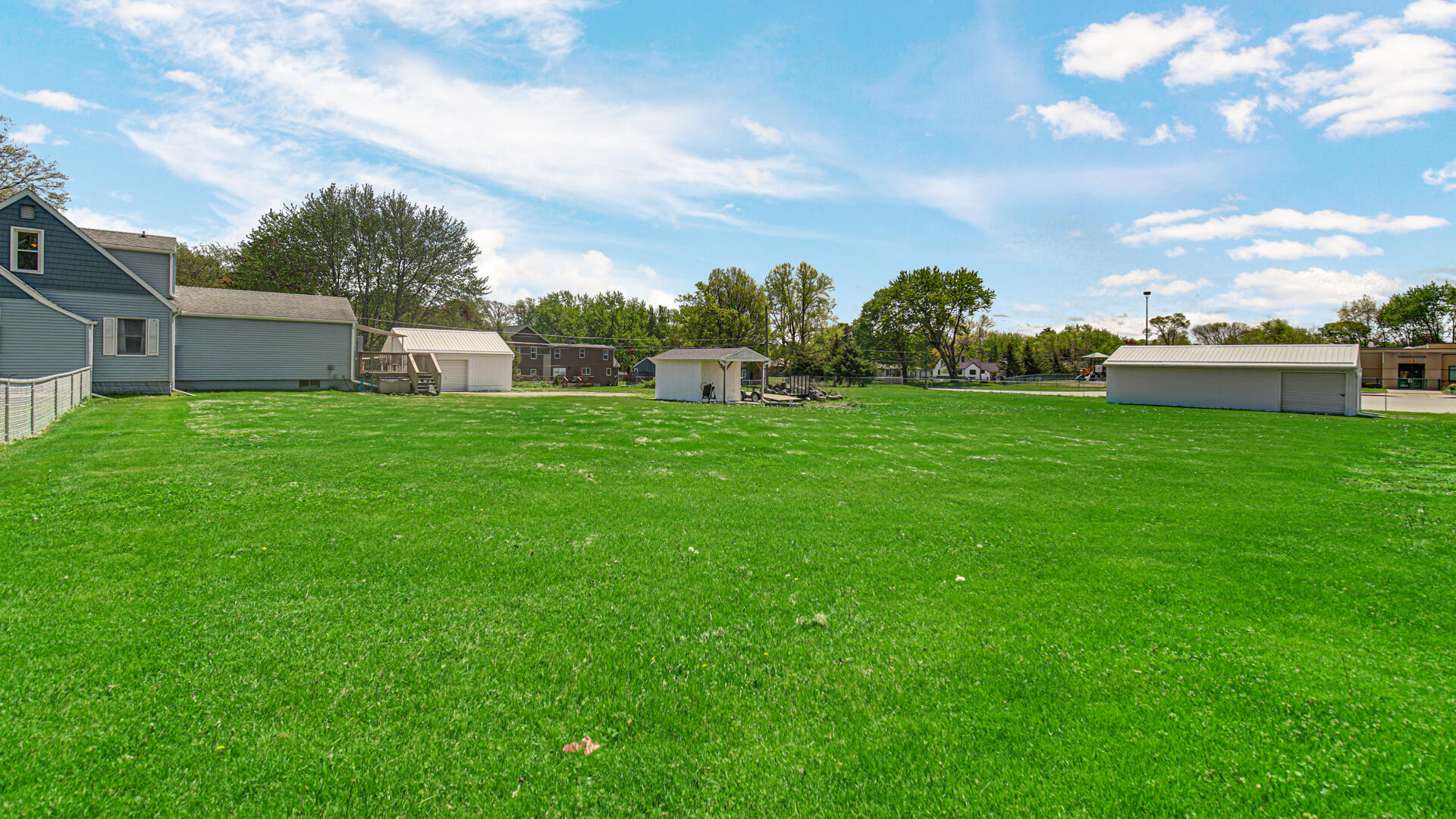 324 West Johnson Road La Porte, IN 46350 - Photo 28 of 34 a view of a garden