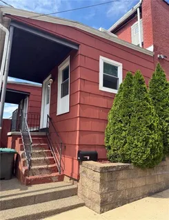 $385,000 | 501 Glenwood Avenue, Ambridge, PA 15003