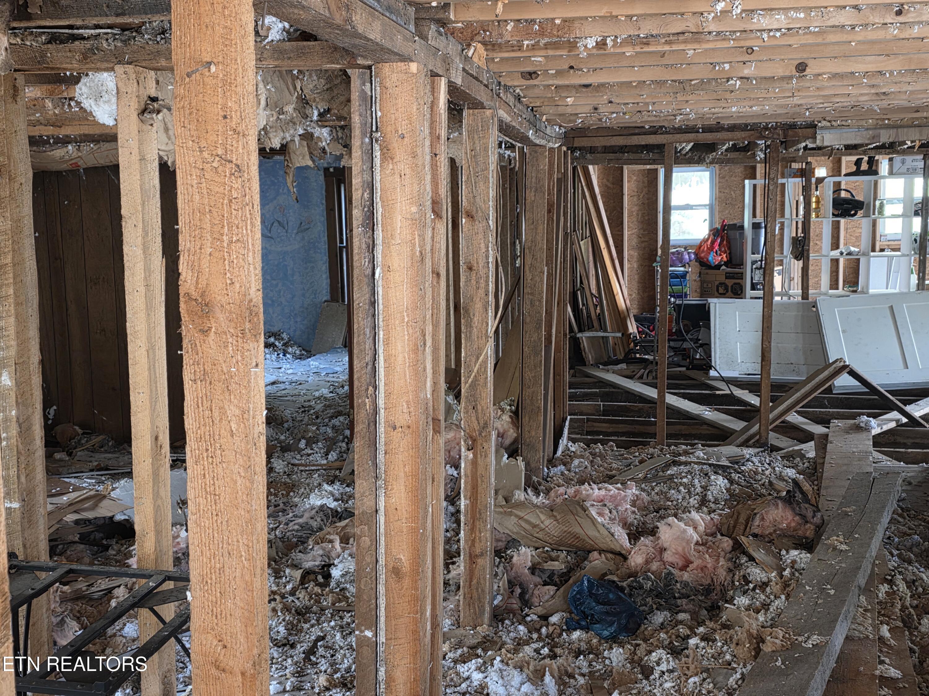 2534 Muddy Hollow Road Dandridge, TN 37725 - Photo 12 of 39 b (8)