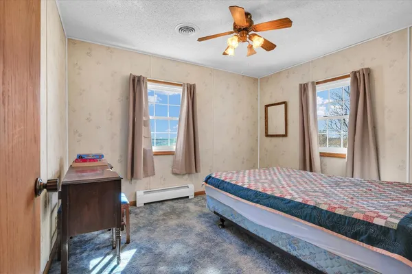 $167,500 | 1 South Bolin Drive, Hammond, IL 61929