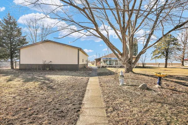 $167,500 | 1 South Bolin Drive, Hammond, IL 61929