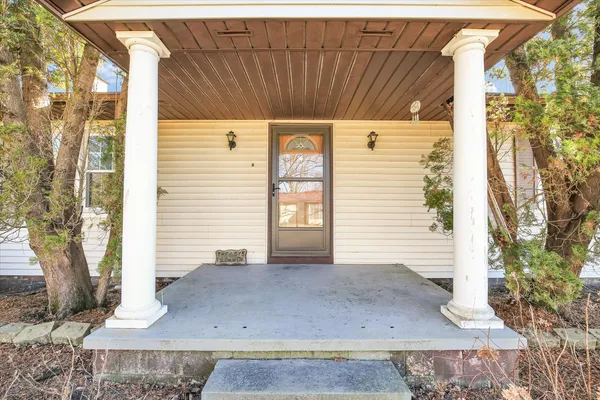 $167,500 | 1 South Bolin Drive, Hammond, IL 61929