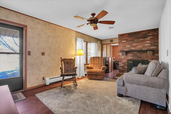 $167,500 | 1 South Bolin Drive, Hammond, IL 61929