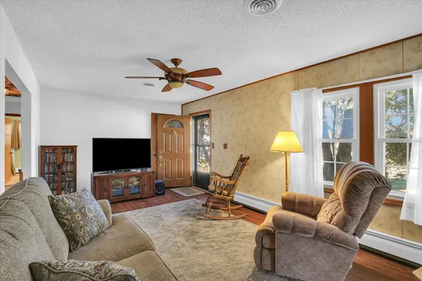 $167,500 | 1 South Bolin Drive, Hammond, IL 61929