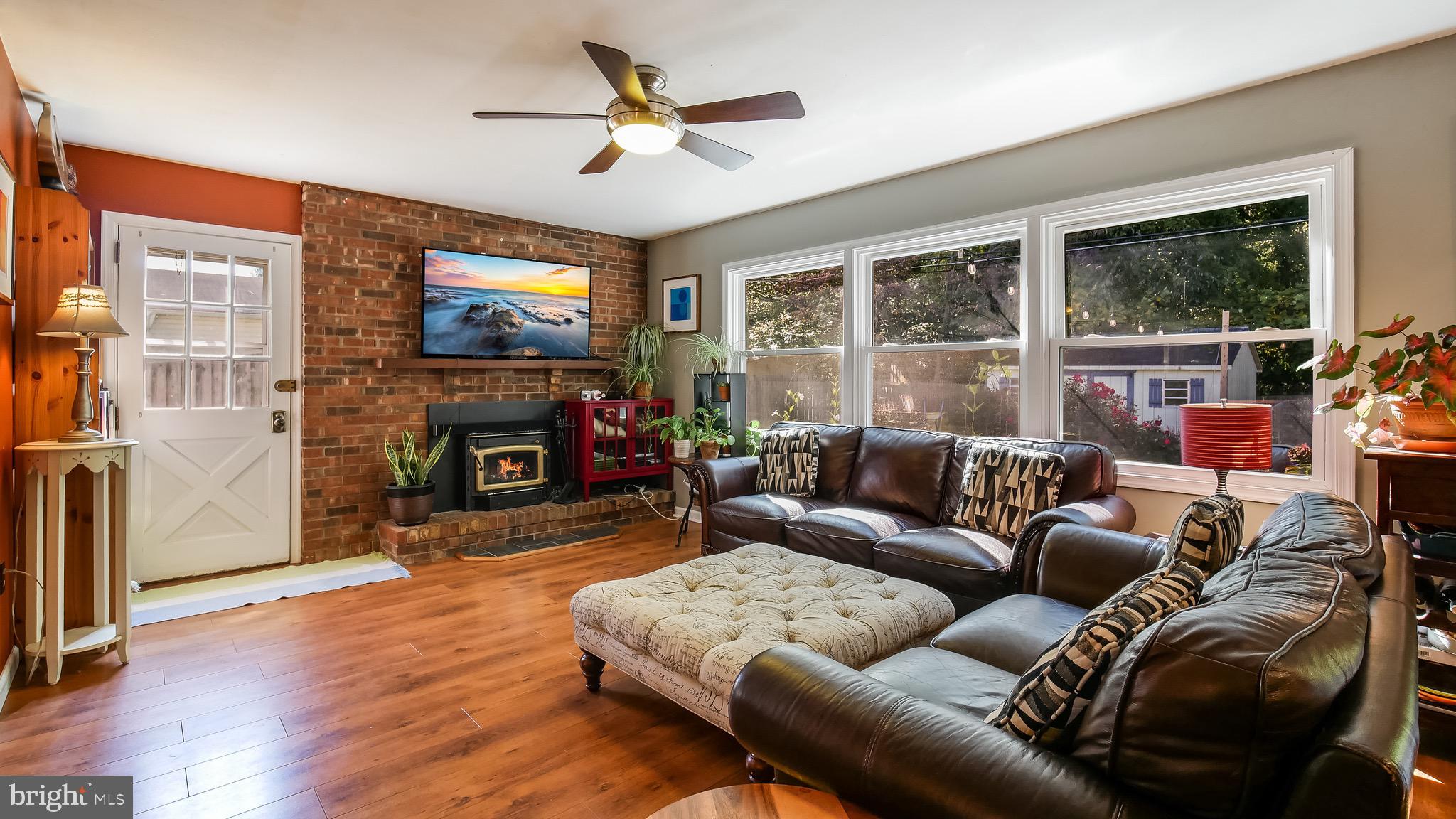 25 Long Loop Road Levittown, PA 19056 - Photo 22 of 41 Gallery Image 22