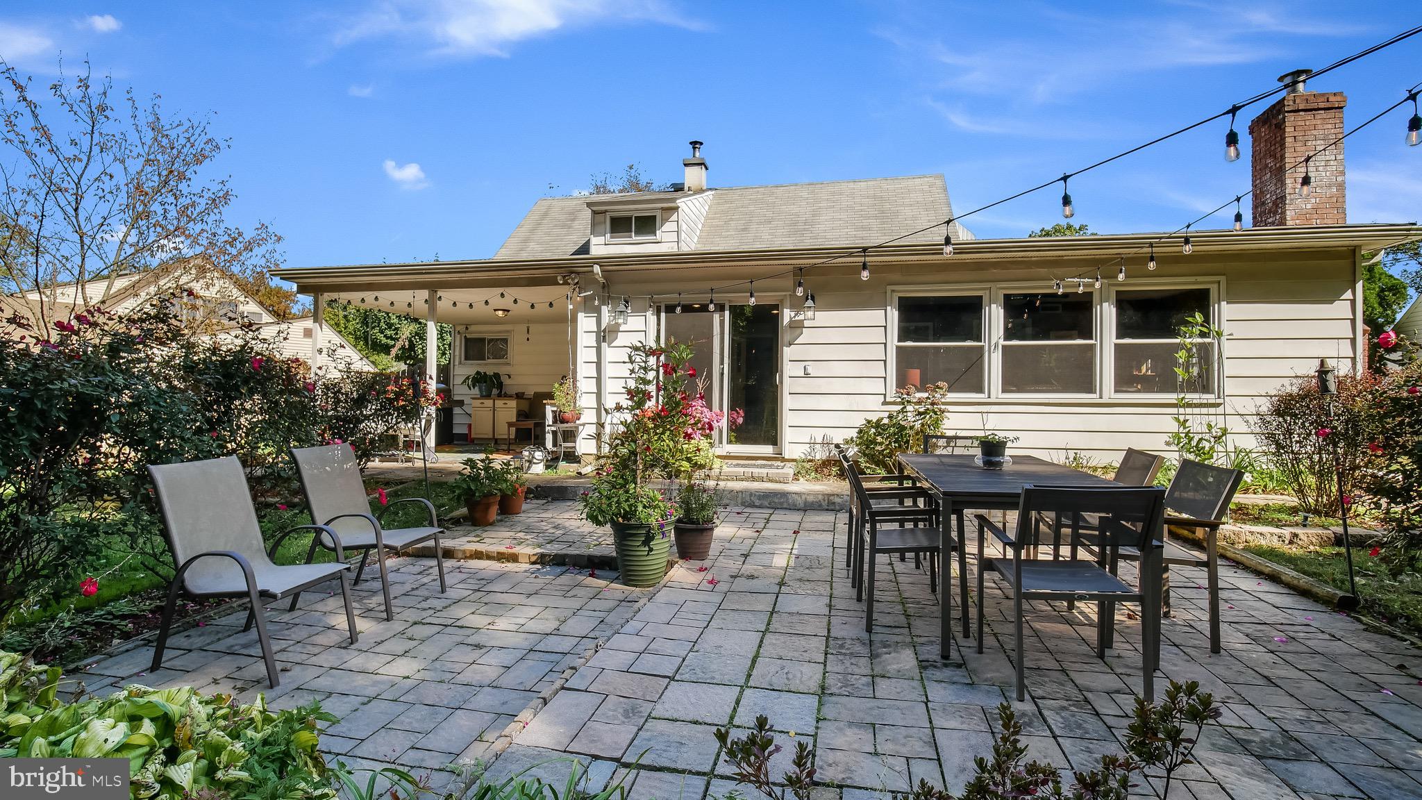 25 Long Loop Road Levittown, PA 19056 - Photo 7 of 41 Gallery Image 7