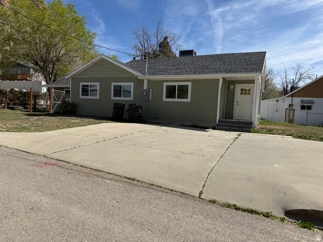 210 Ridgeway Street Helper, UT 84526 - Photo 2 of 38