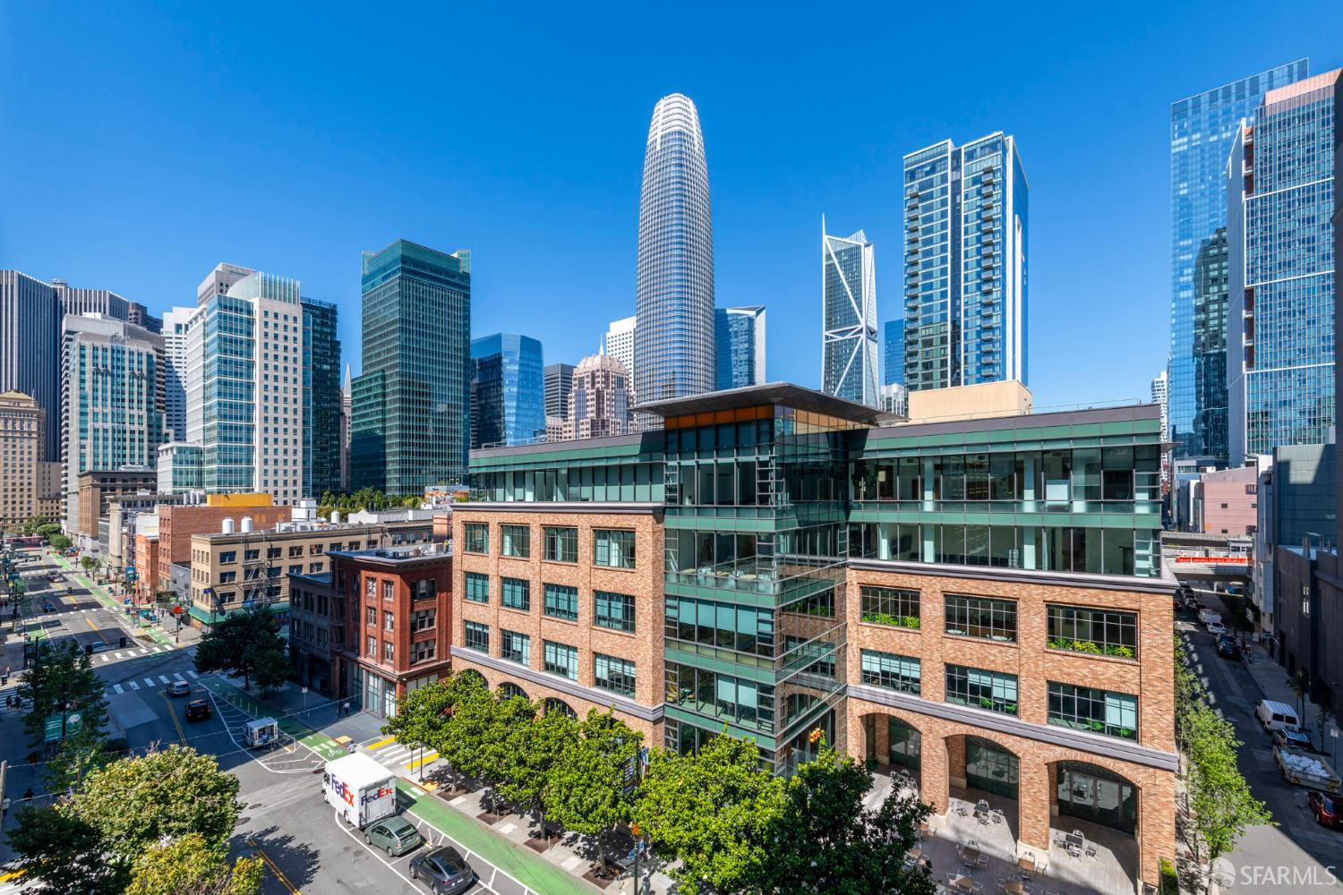 246 2nd Street, Unit 703 San Francisco, CA 94105 - Photo 24 of 30 a view of a building with a garden