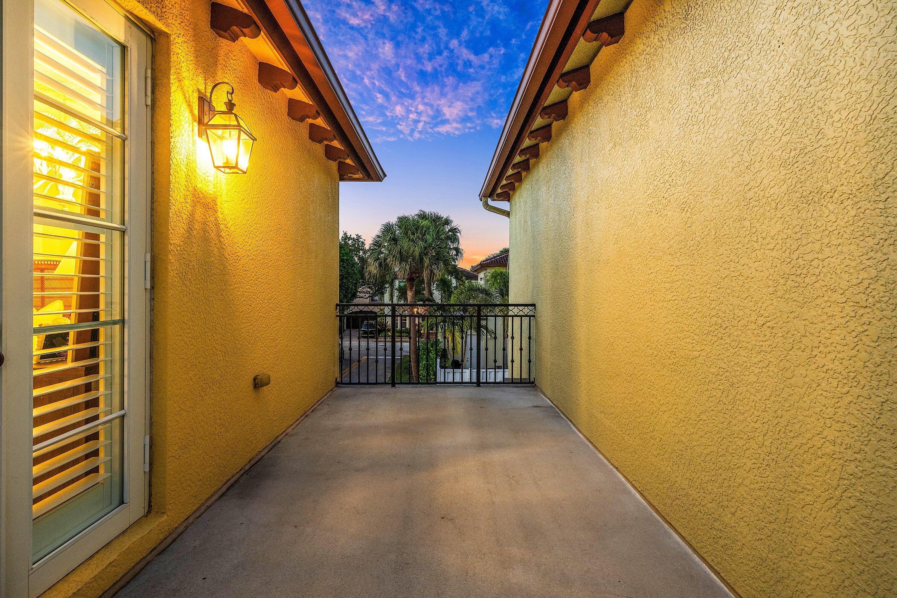 100 Via Floresta Drive Boca Raton, FL 33487 - Photo 36 of 36 060-100ViaFlorestaDrive-BocaRaton-FL-334