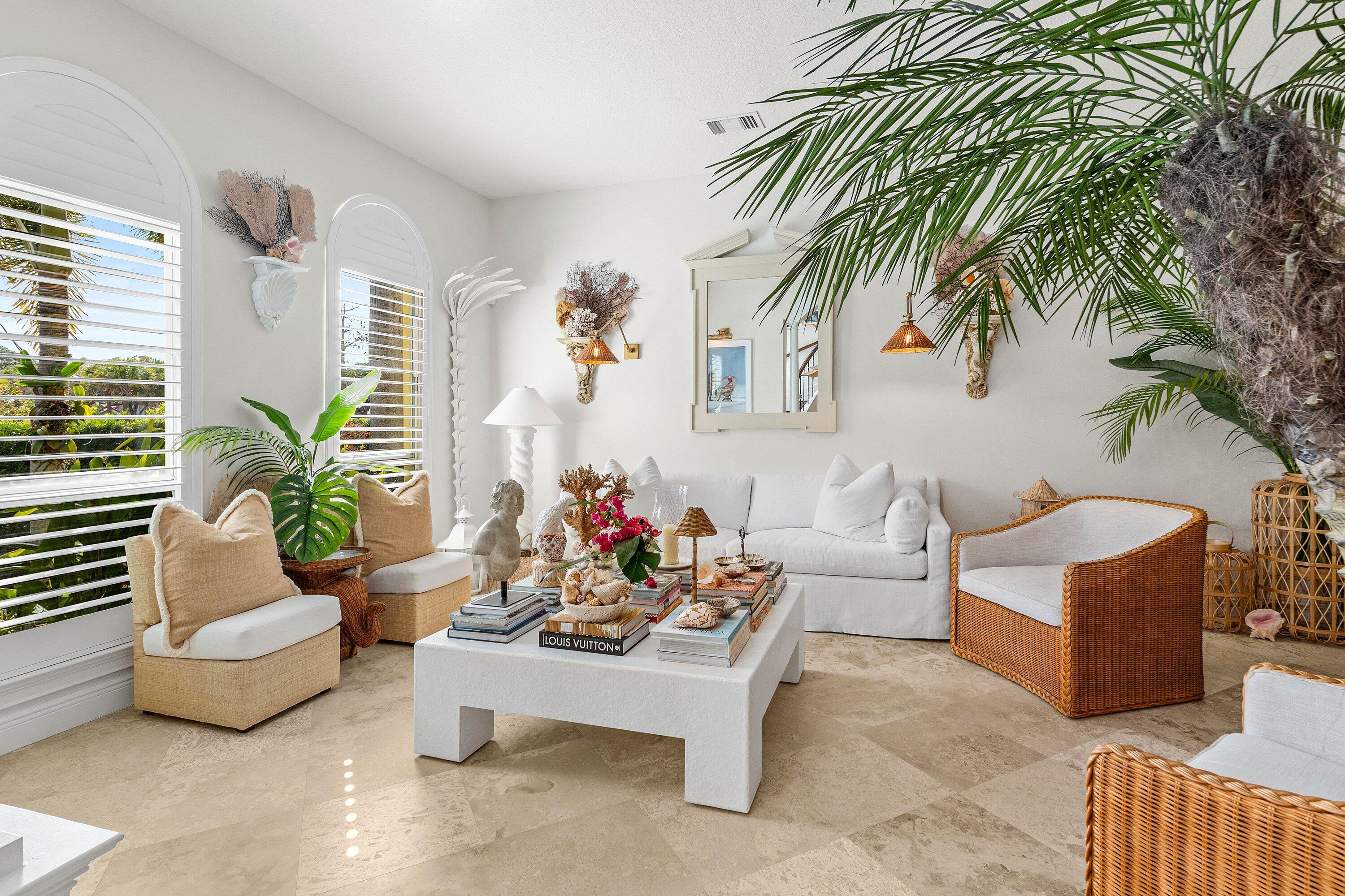 100 Via Floresta Drive Boca Raton, FL 33487 - Photo 9 of 36 012-100ViaFlorestaDrive-BocaRaton-FL-334
