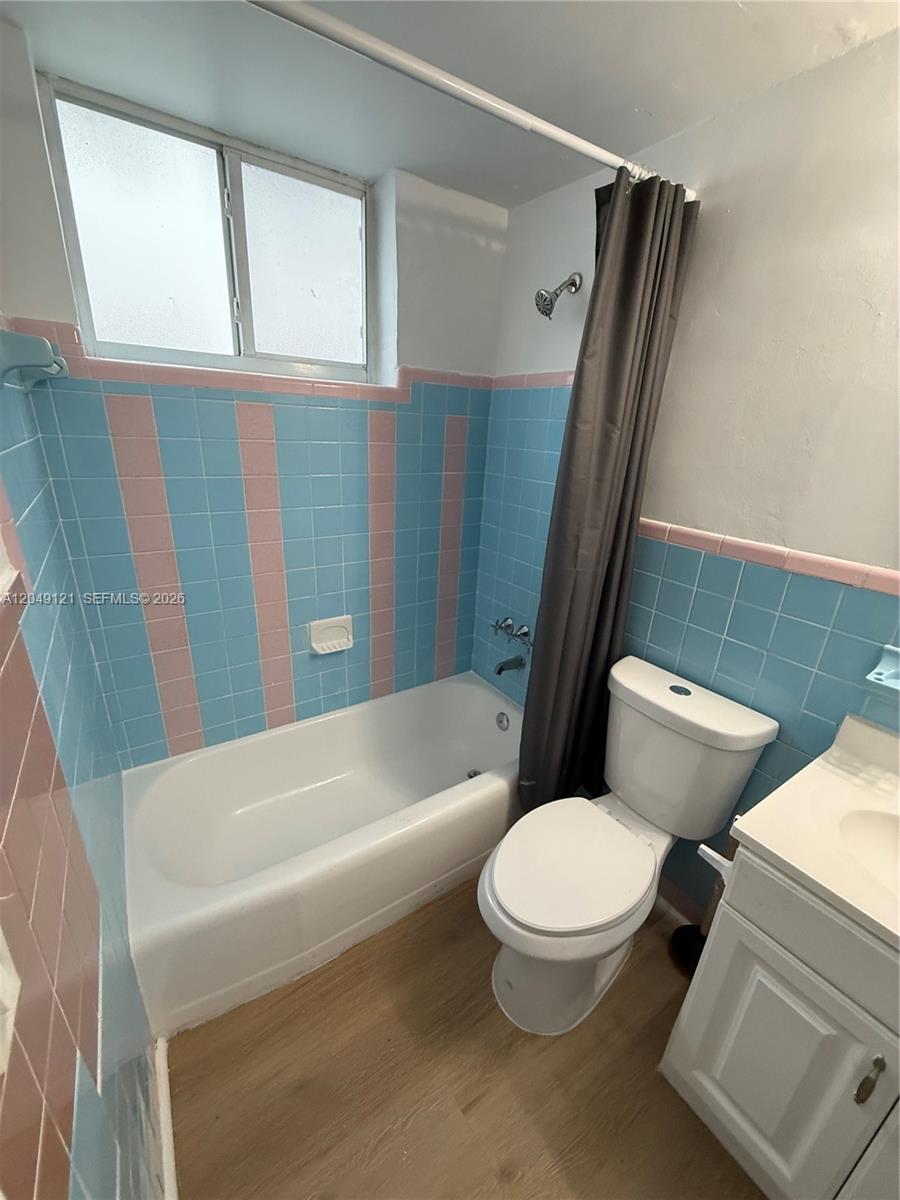 469 Southwest 3rd Street, Unit 4 Miami, FL 33130 - Photo 12 of 15