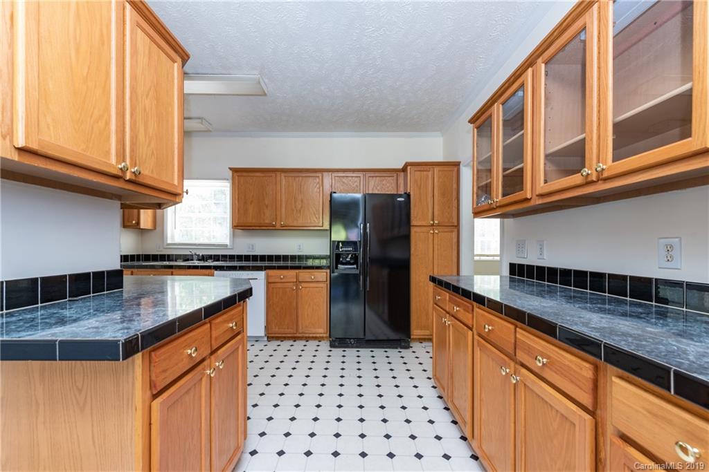 1557 Ernest Road York, SC 29745 - Photo 18 of 31 Gallery Image 18