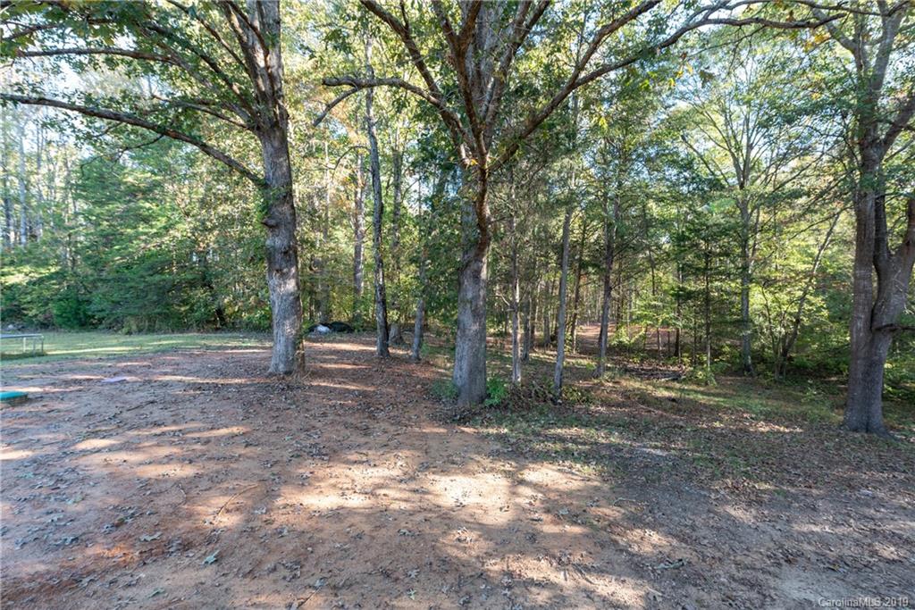 1557 Ernest Road York, SC 29745 - Photo 27 of 31 Gallery Image 27
