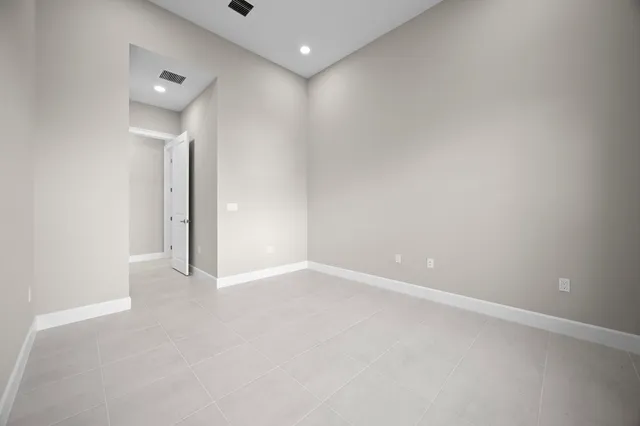 $6,000 | 5741 Beechnut Drive, Westlake, FL 33470