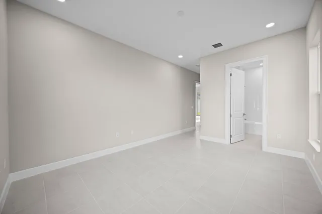 $6,000 | 5741 Beechnut Drive, Westlake, FL 33470